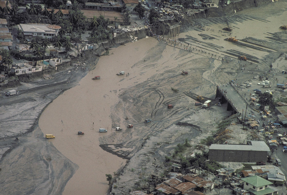 mount pinatubo